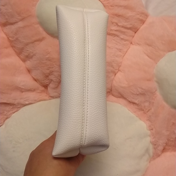 Swarovski Cosmetics case - Picture 7 of 8